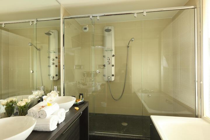 Bathroom Vanities