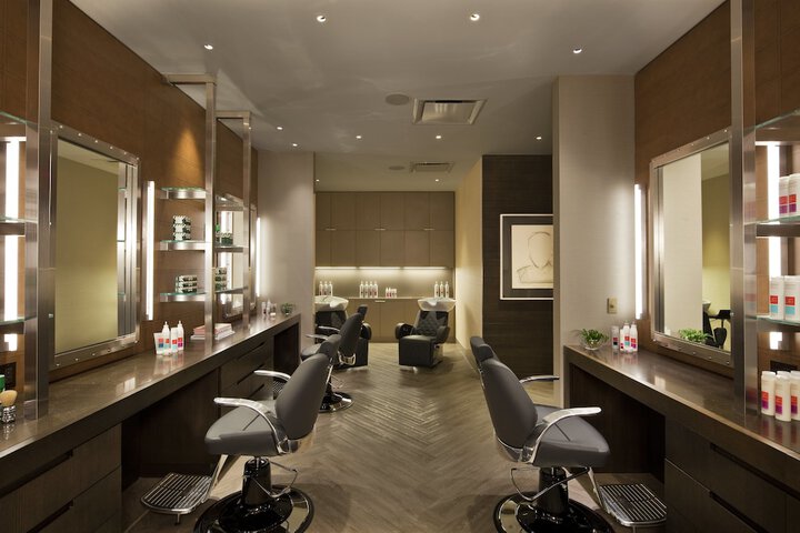 Hair salon
