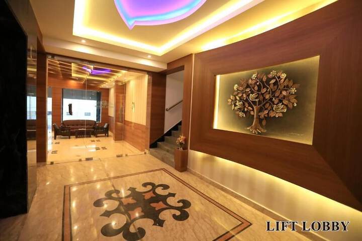 Hotel Interior 4 of 43