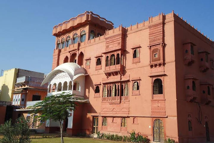 TORDI PALACE