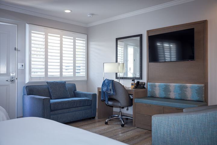 Room 27 of 112