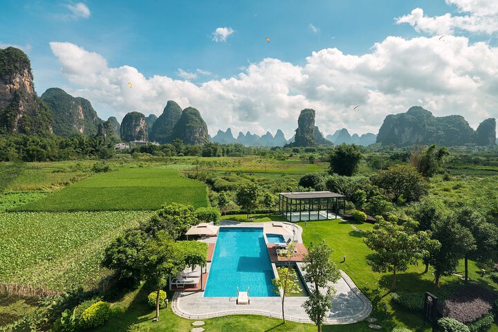 Yangshuo Zen Garden Resort - Yulong River in Guilin