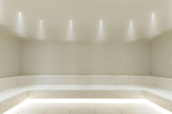 Room 41 of 76