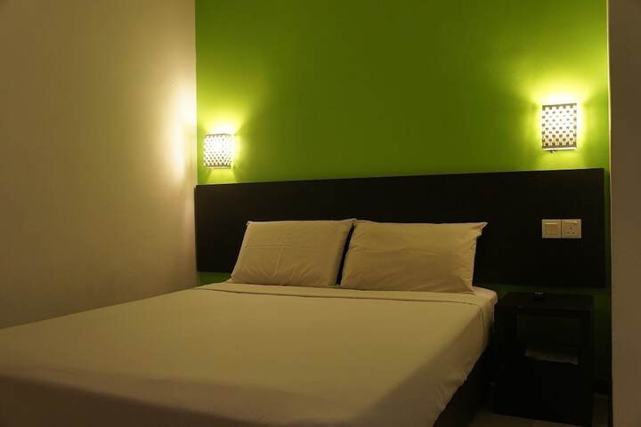 Room 15 of 24