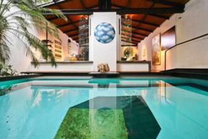 Pool 15 of 18