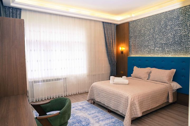 Room 37 of 117