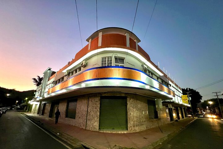 Hotel 48 of 49