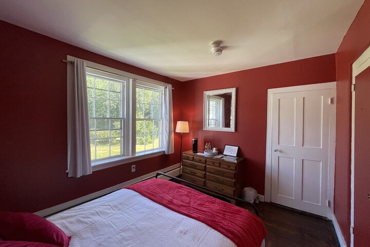 Room 5 of 43