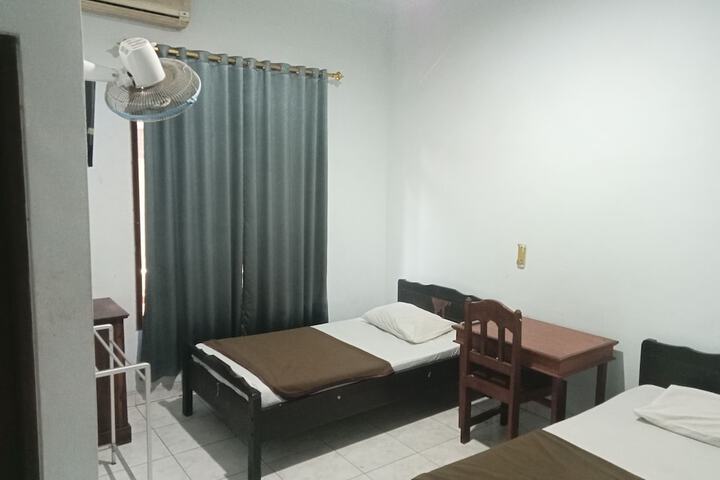 Room 2 of 15
