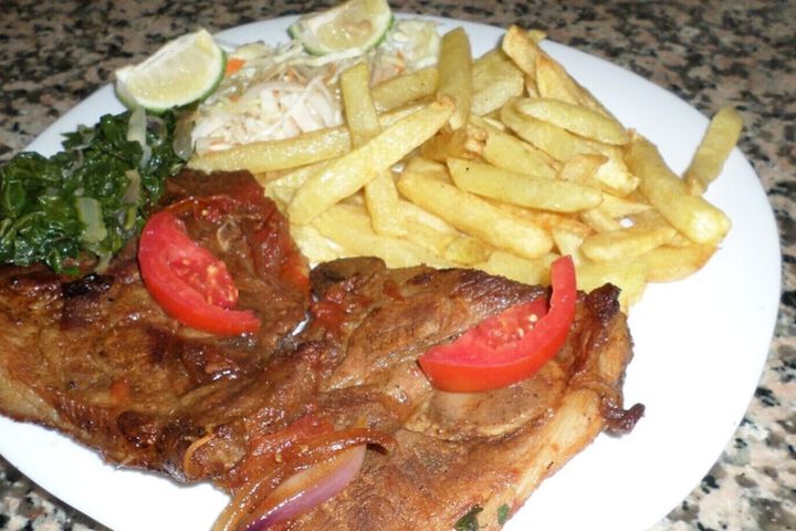 Dining 46 of 130