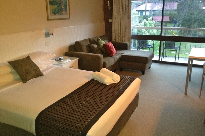 Room 10 of 41