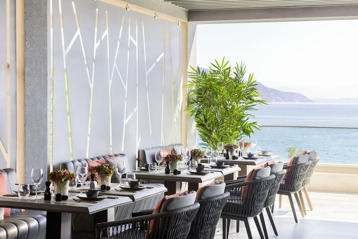 Dining 205 of 254