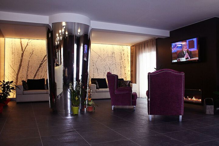 Hotel Interior 3 of 71
