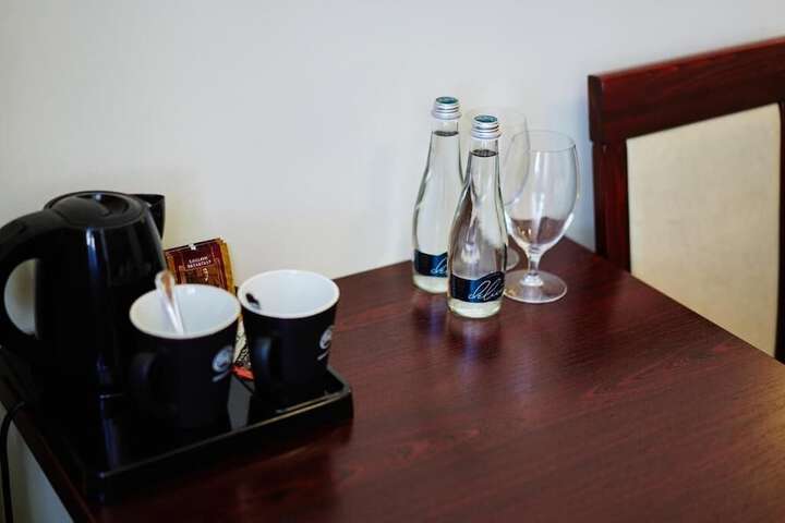 Room 16 of 43