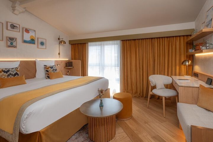 Room 56 of 205