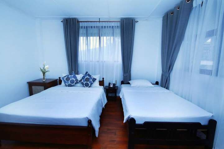 Room 3 of 15
