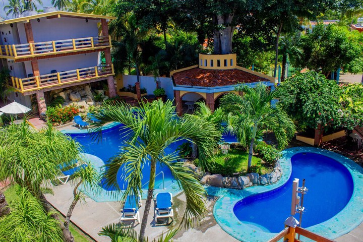 Pool 42 of 46