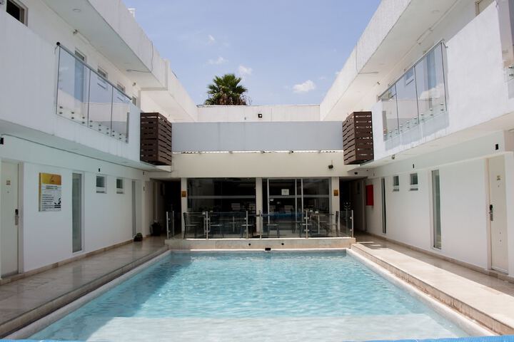 Pool 50 of 85