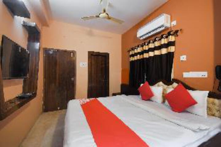 Room 4 of 4