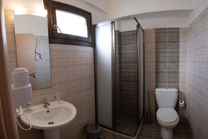 Room 3 of 24
