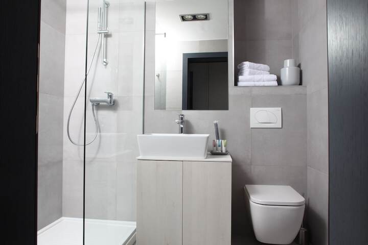 Bath Interior