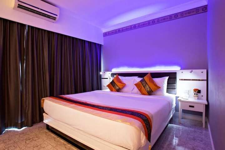 Room 20 of 52