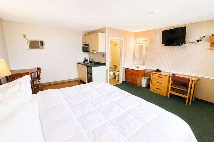 Room 22 of 40