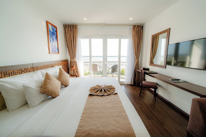 Room 40 of 142