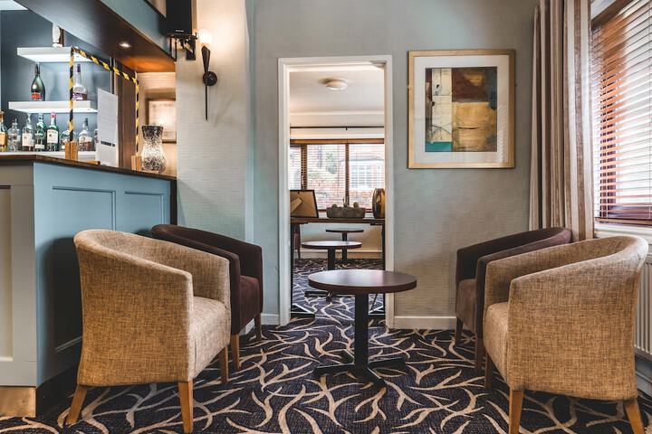 Dining Photos