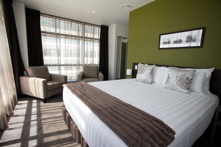 Room 8 of 29