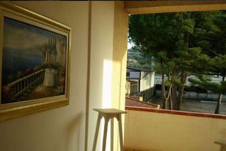Hotel Interior 22 of 27