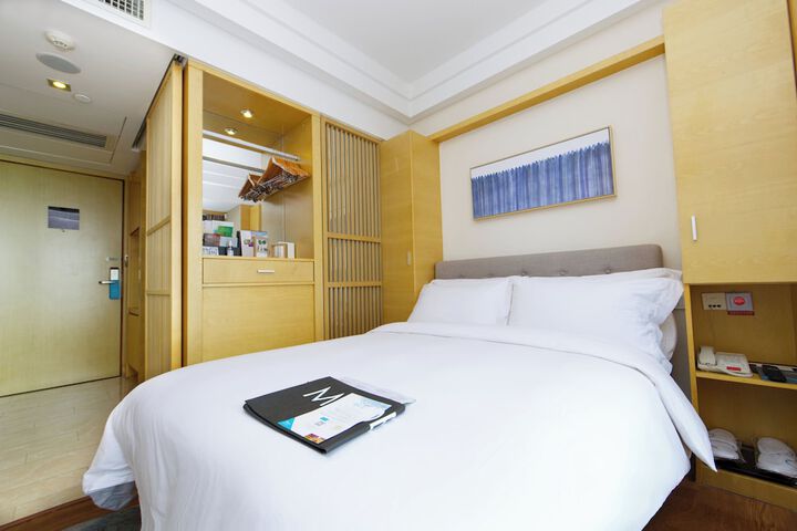 Room 40 of 91
