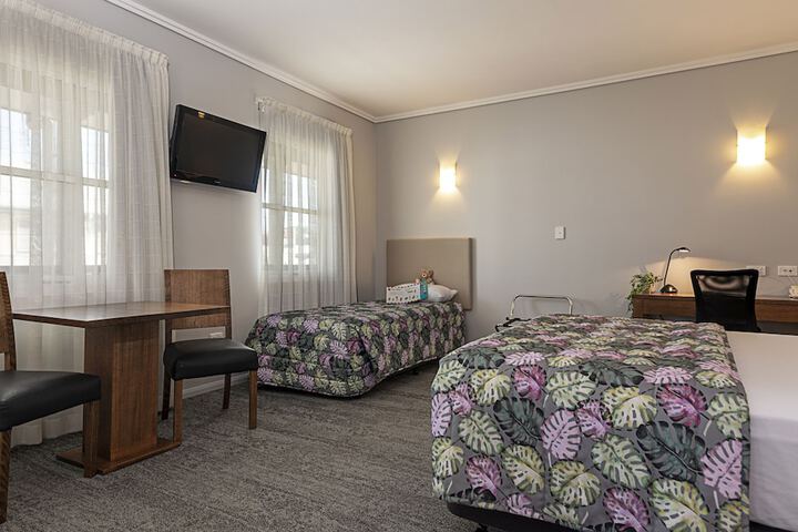 Room 17 of 49