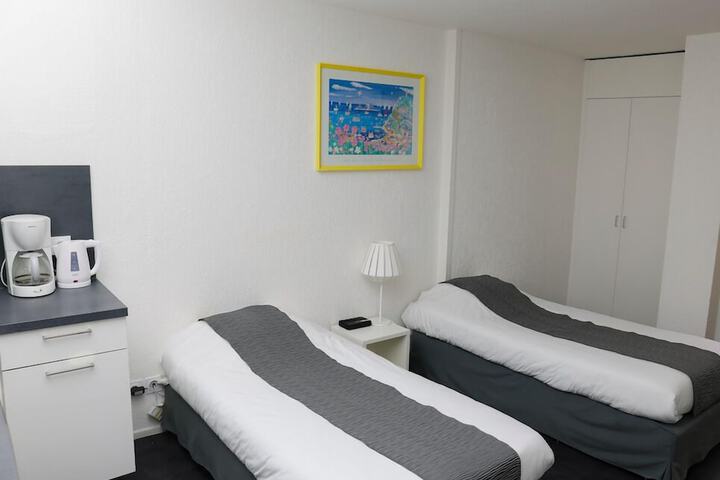 Room 15 of 47