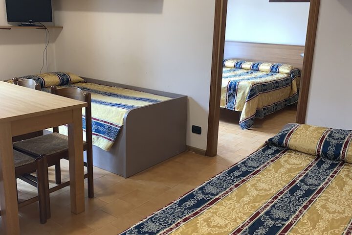 Room 18 of 62