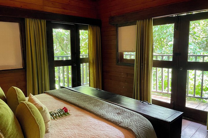 Room 20 of 135