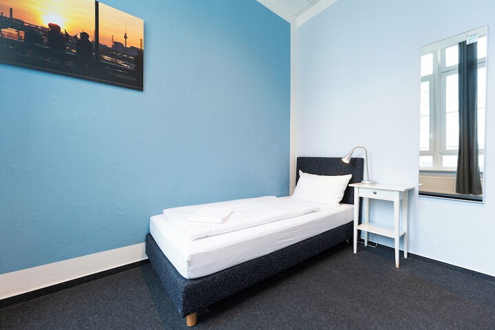 Room 29 of 71