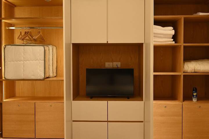Room 3 of 15