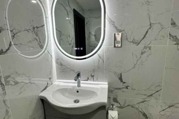 Bath Photo