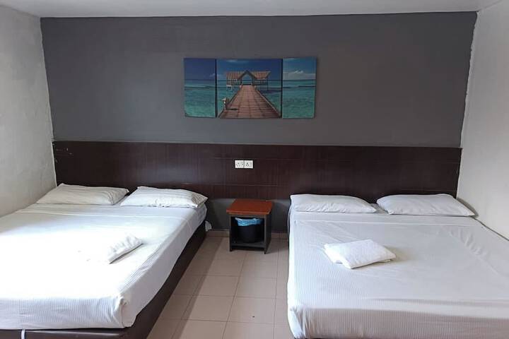 Room 42 of 61