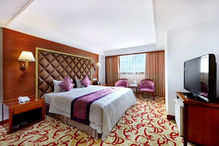 Room 45 of 81