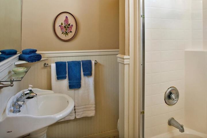 Bathroom Interior Photo
