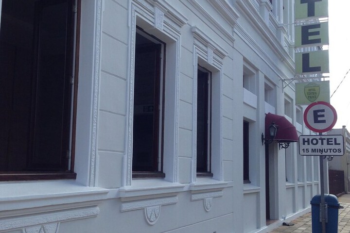 Hotel 44 of 51