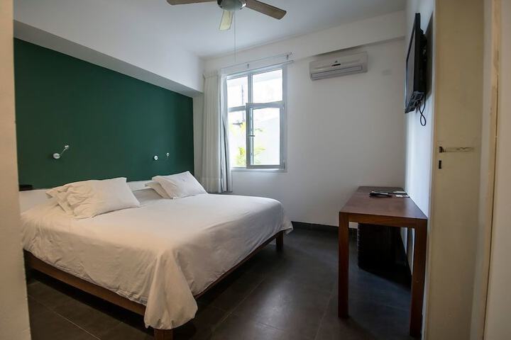 Room 10 of 146