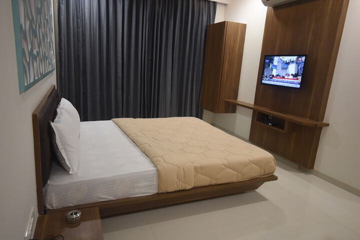 Room 16 of 54