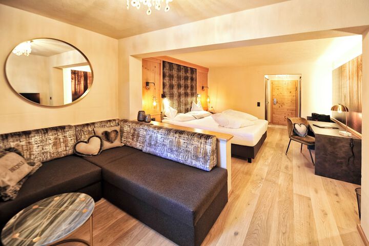 Room 21 of 87