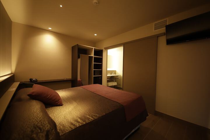 Room 19 of 62
