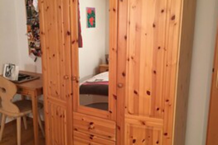 Room 38 of 47
