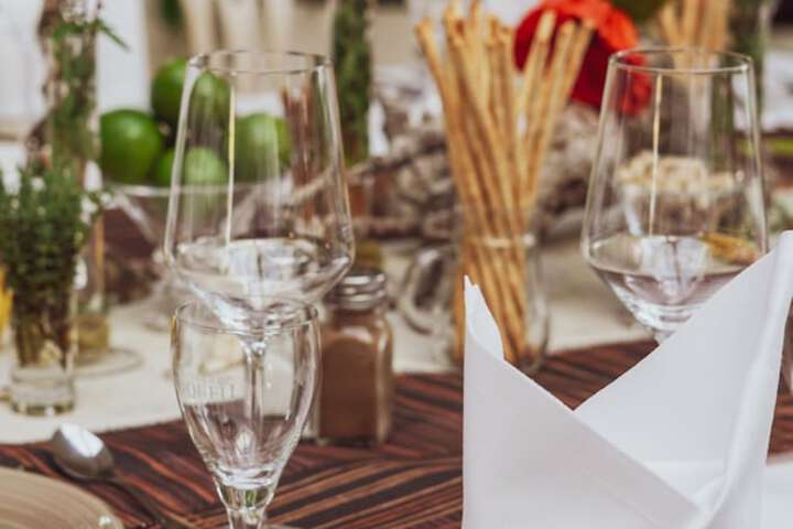 Dining 68 of 91