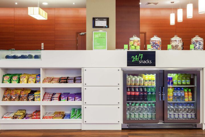 Snack bar